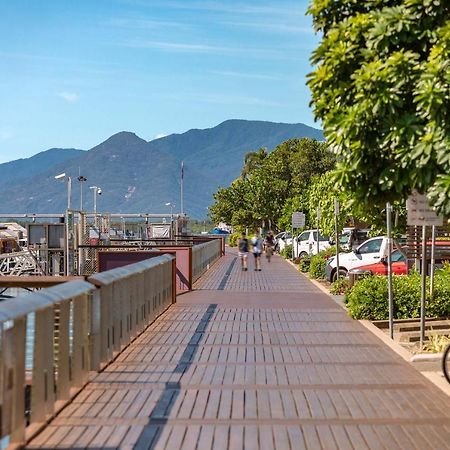Piermonde Apartments Cairns Exteriör bild