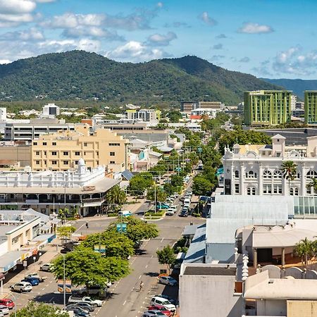 Piermonde Apartments Cairns Exteriör bild