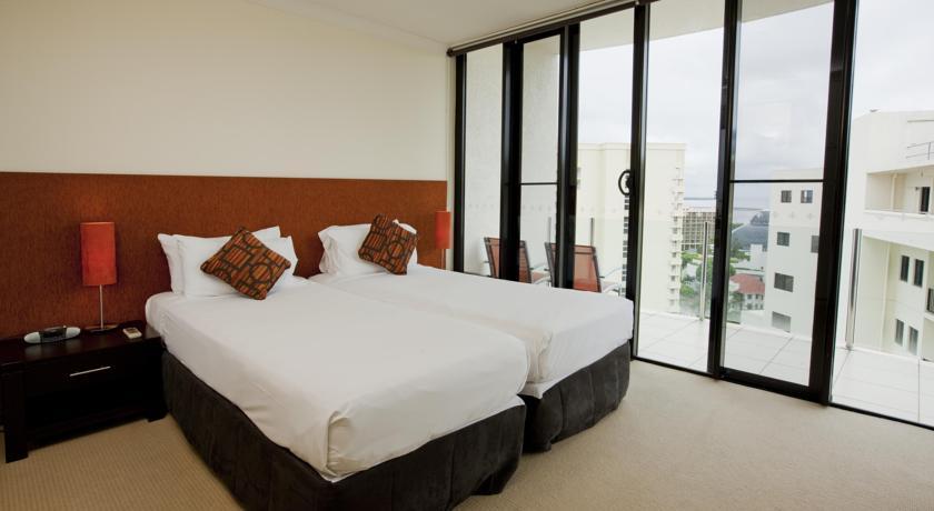Piermonde Apartments Cairns Exteriör bild