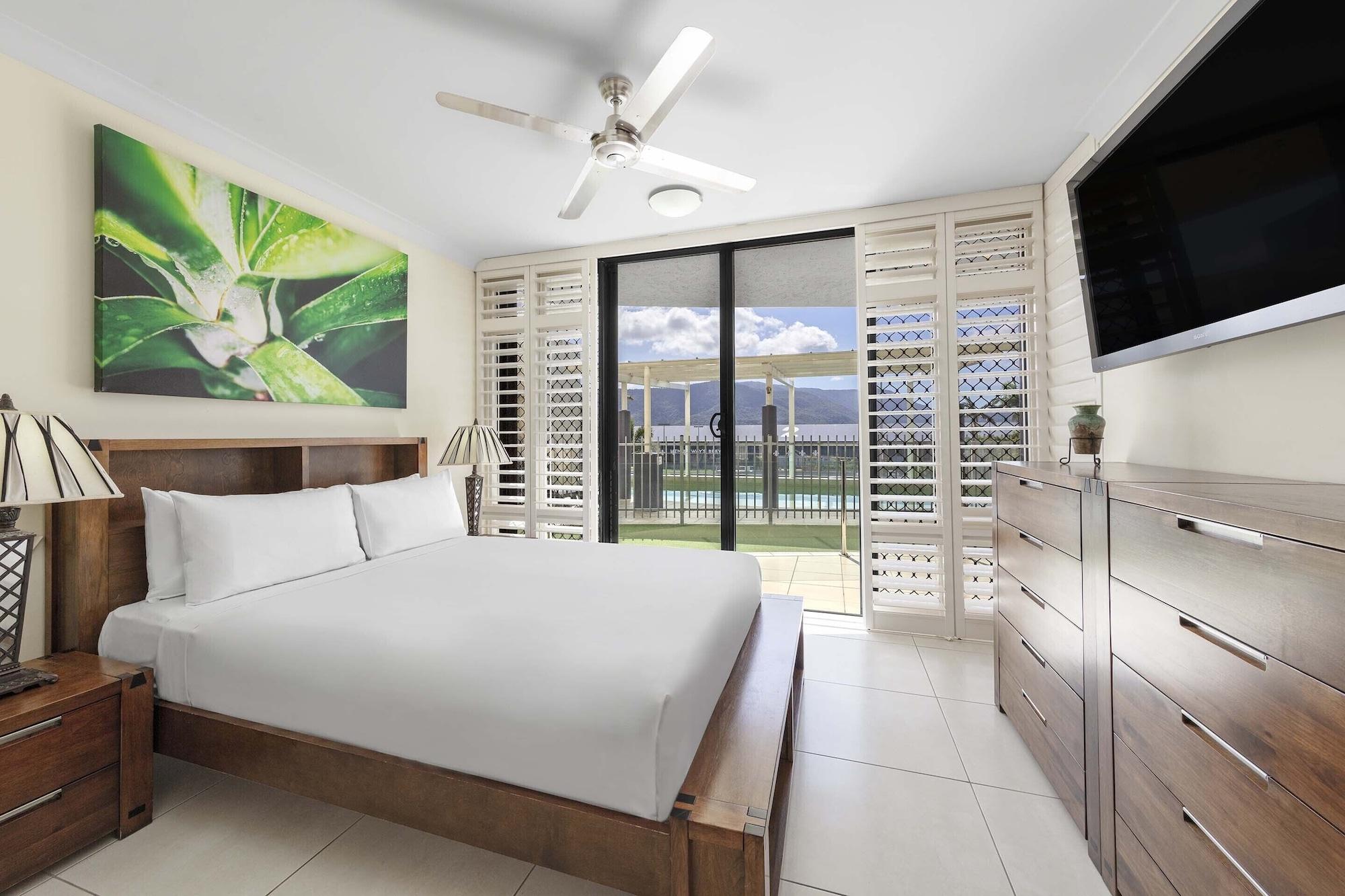 Piermonde Apartments Cairns Exteriör bild