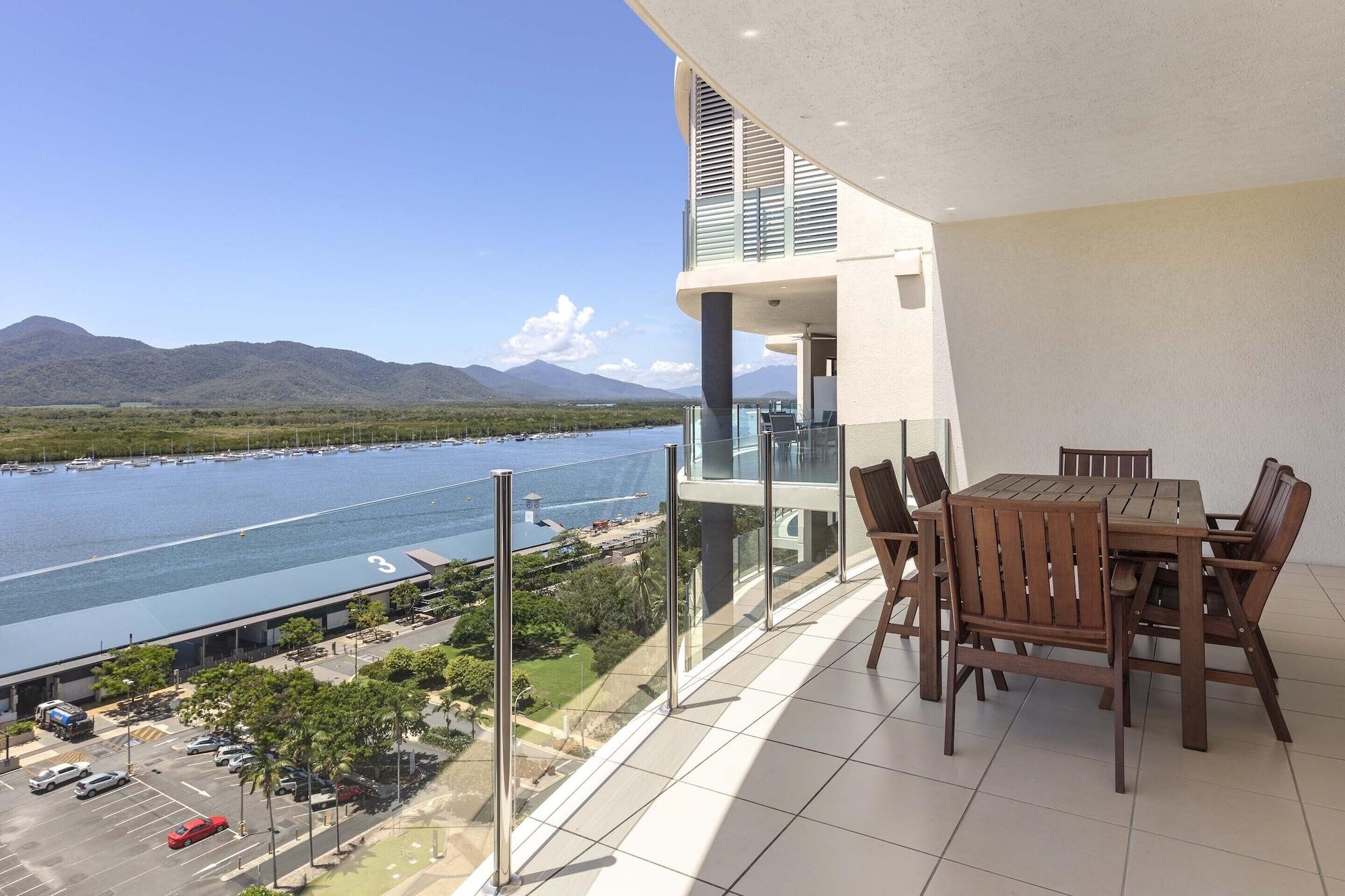 Piermonde Apartments Cairns Exteriör bild