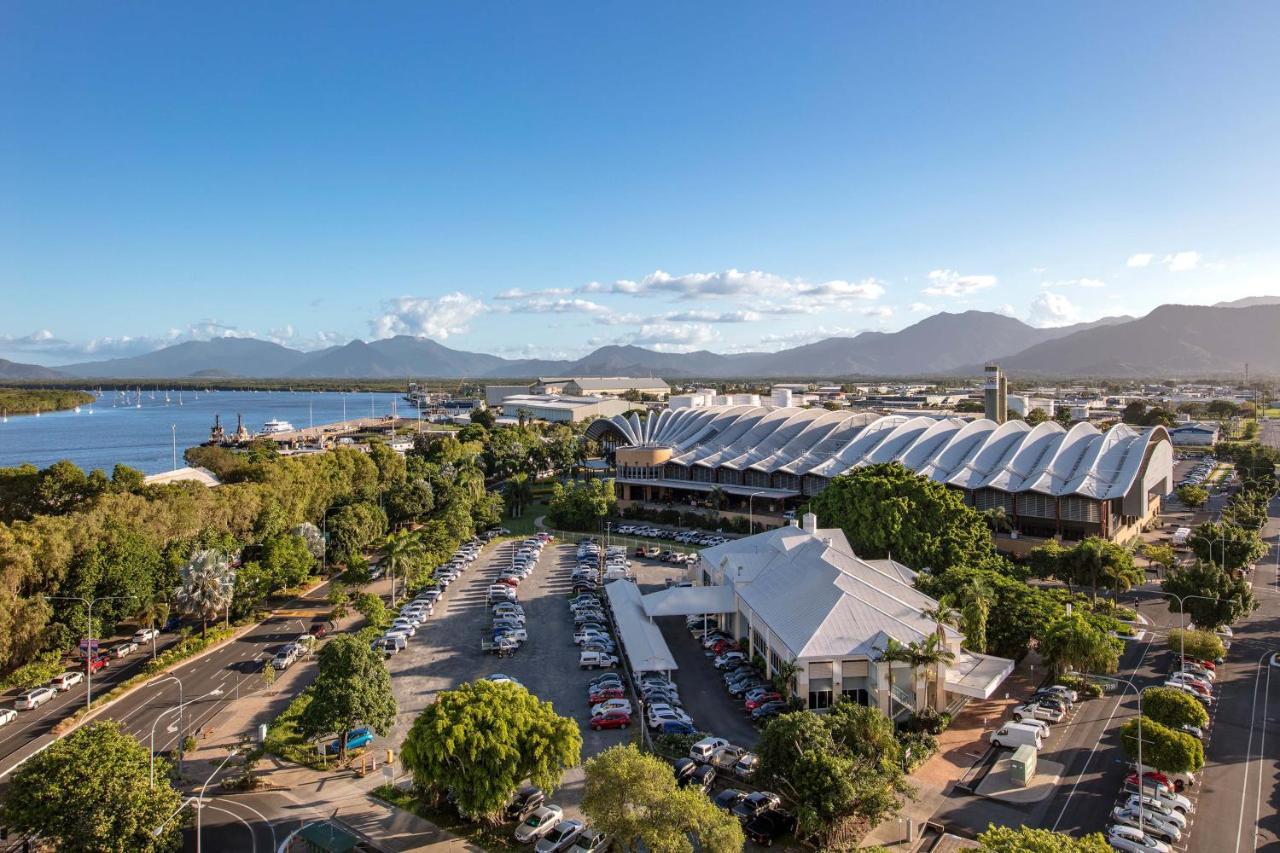 Piermonde Apartments Cairns Exteriör bild