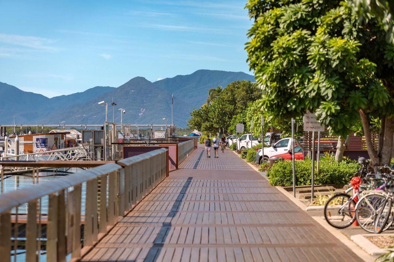 Piermonde Apartments Cairns Exteriör bild