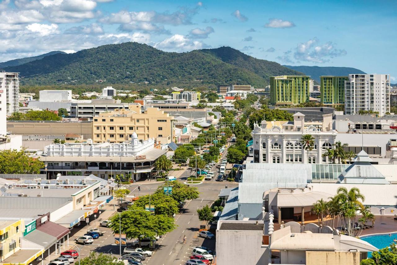 Piermonde Apartments Cairns Exteriör bild