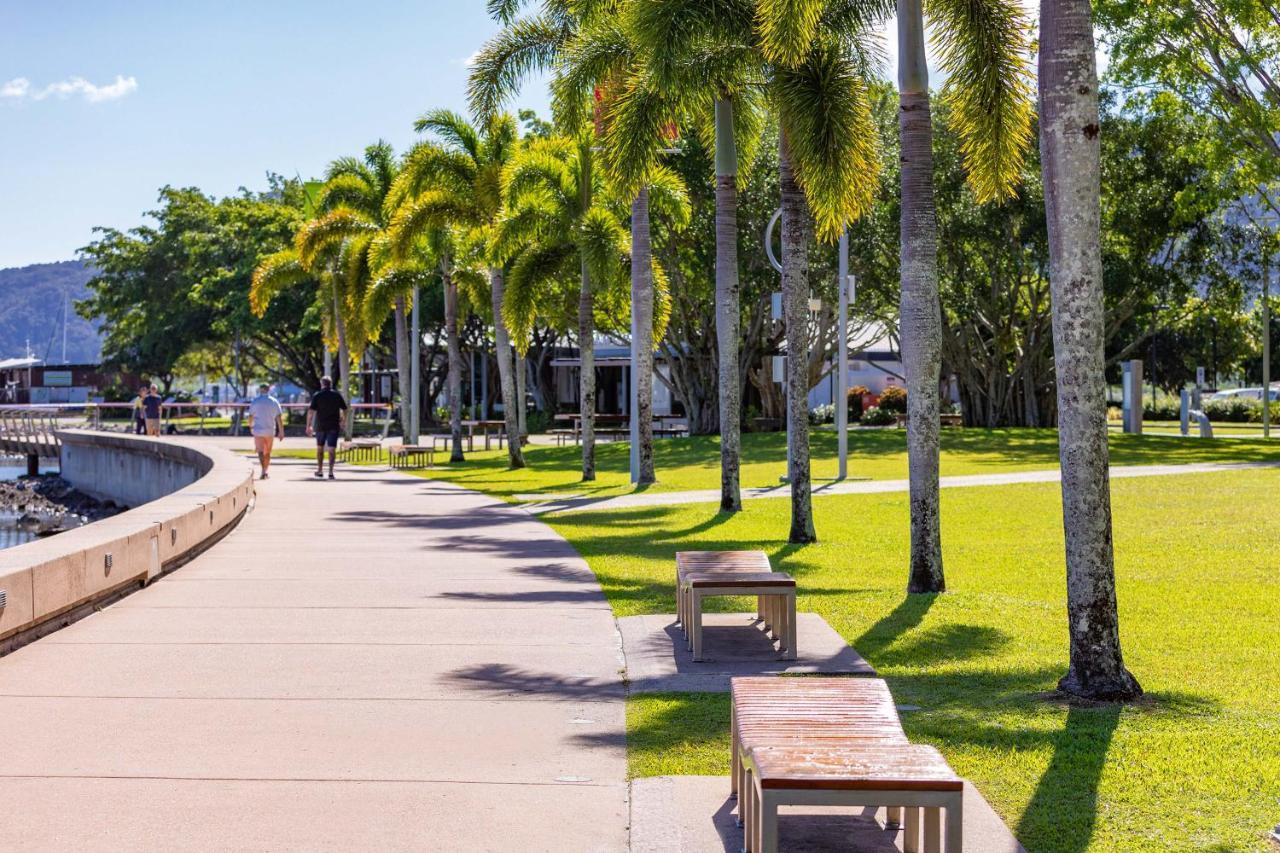 Piermonde Apartments Cairns Exteriör bild