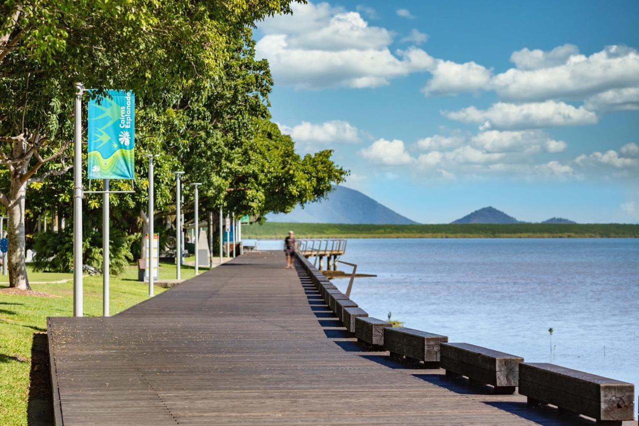 Piermonde Apartments Cairns Exteriör bild